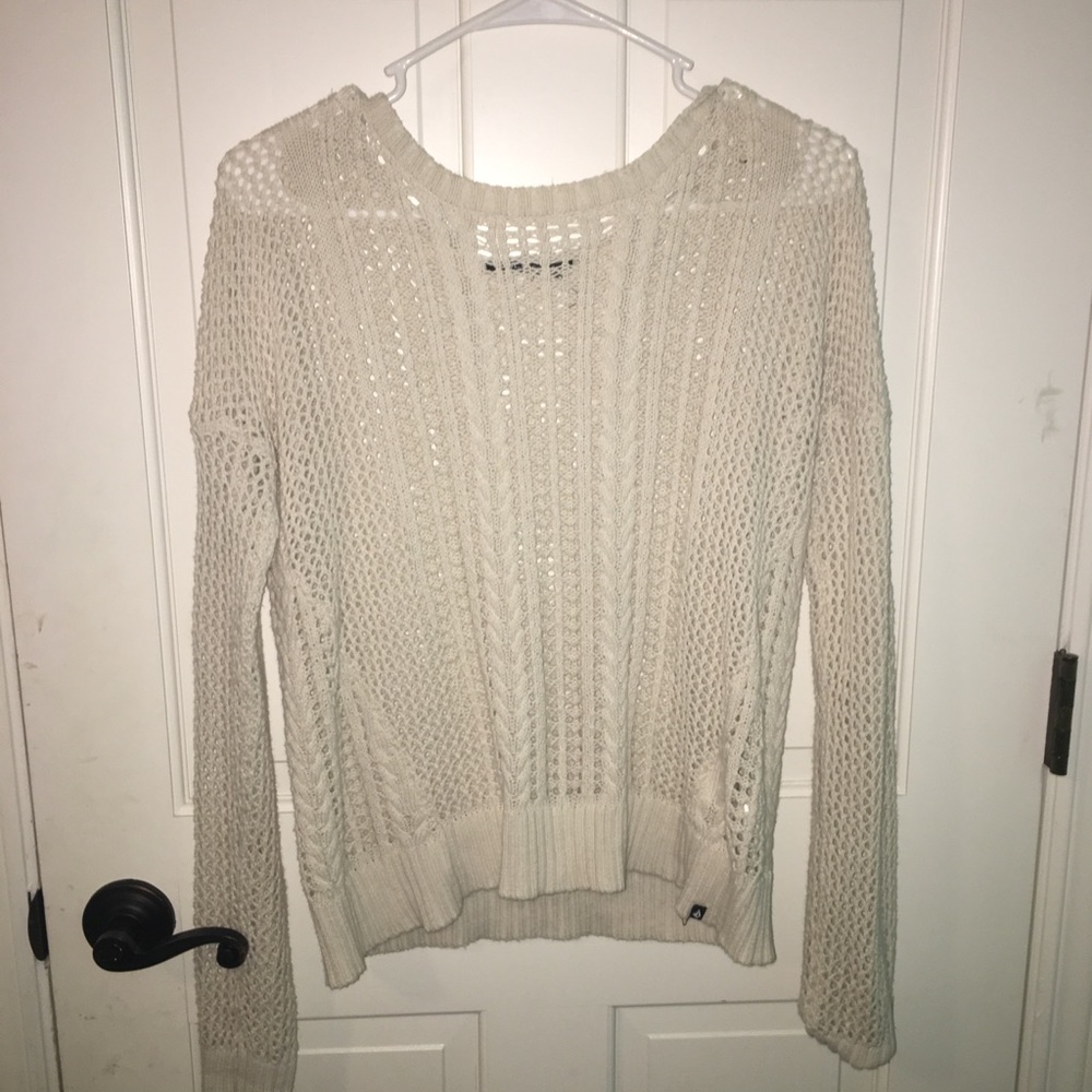VOLCOM sweater